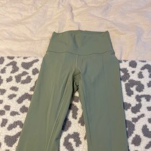 Lululemon light green leggings 23” size 2